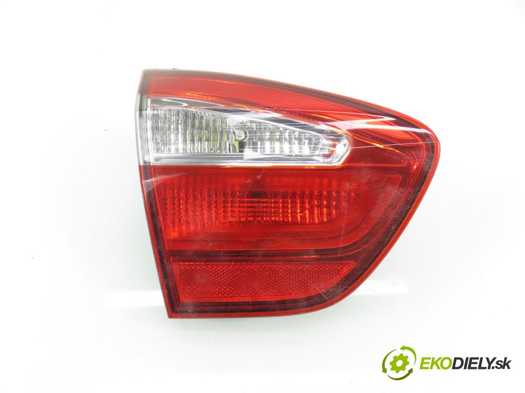 KIA RIO III (UB) HB 2012 55,00 1.1 CRDi - D3FA 1120,00 světlo levé zadní kufr 924031W2