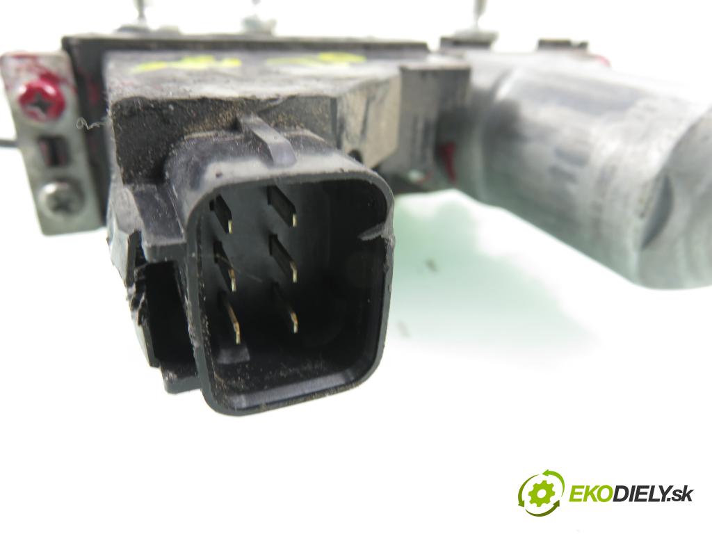 KIA RIO III (UB) HB 2012 55,00 1.1 CRDi - D3FA 1120,00 Mechanizmus okien 824501W010