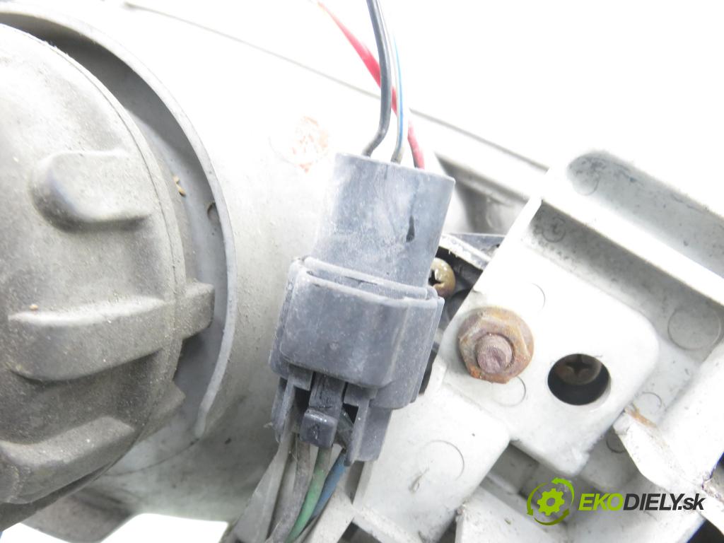 MAZDA DEMIO (DW) HB 1998 46,00 1.3 i 16V (DW3W) - B3 ME 1324,00 Svetlo PP