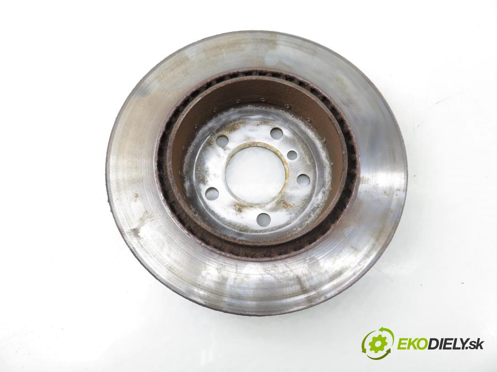 BMW 5 Touring (F11) KOMBI 2012 135,00 520 d 184 - N47 D20 C 1995,00 Lamela kotúč brzdová zadné