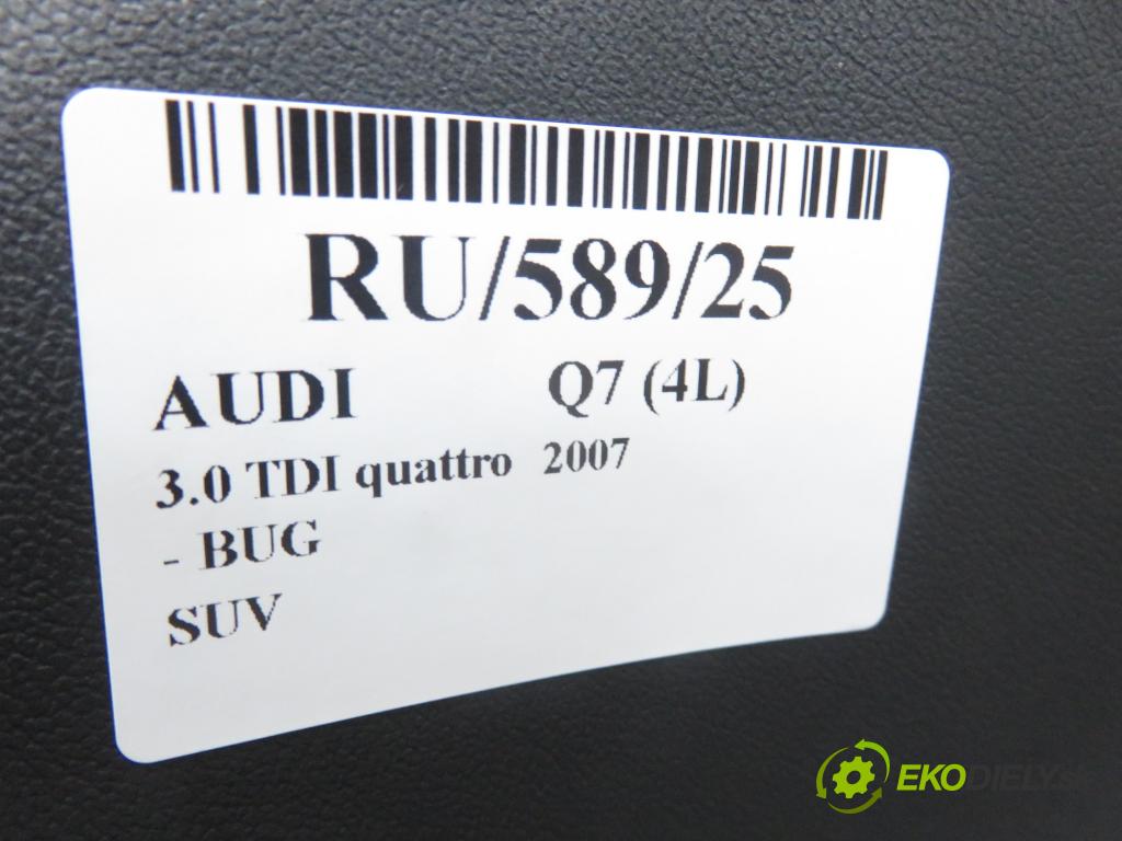 AUDI Q7 (4L) SUV 2007 171,00 3.0 TDI quattro - BUG 2967,00 Sedadlá, sedačky
