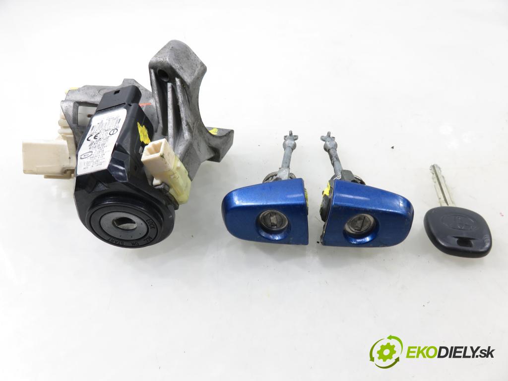 TOYOTA YARIS (_P9_) HB 2006 51,00 1.0 VVT-i (KSP90_) - 1KR-FE 998,00 spínačka / VLOŽKY 450202216