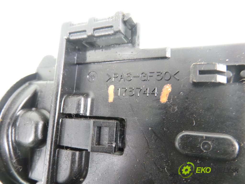 FIAT SEDICI (189_) CROSSOVER 2008 79,00 1.6 4x4 107 1586,00 / páčka ľavá strana 173744