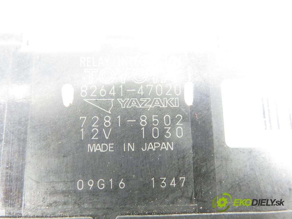 TOYOTA YARIS (_P9_) HB 2006 51,00 1.0 VVT-i (KSP90_) - 1KR-FE 998,00 MODUL BSM 8264147020