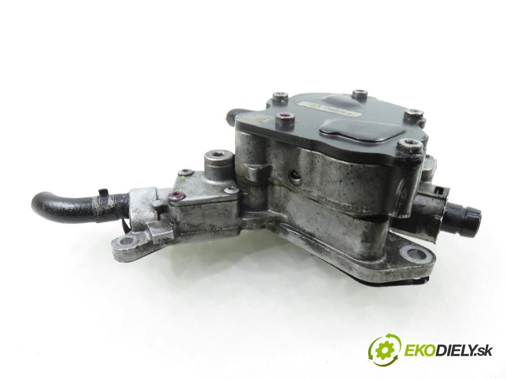 VW PASSAT B6 Variant (3C5) KOMBI 2006 103,00 2.0 TDI PD 8V 140 - BMP 1968,00 Pumpa vákuová 038145209N ; 724807170