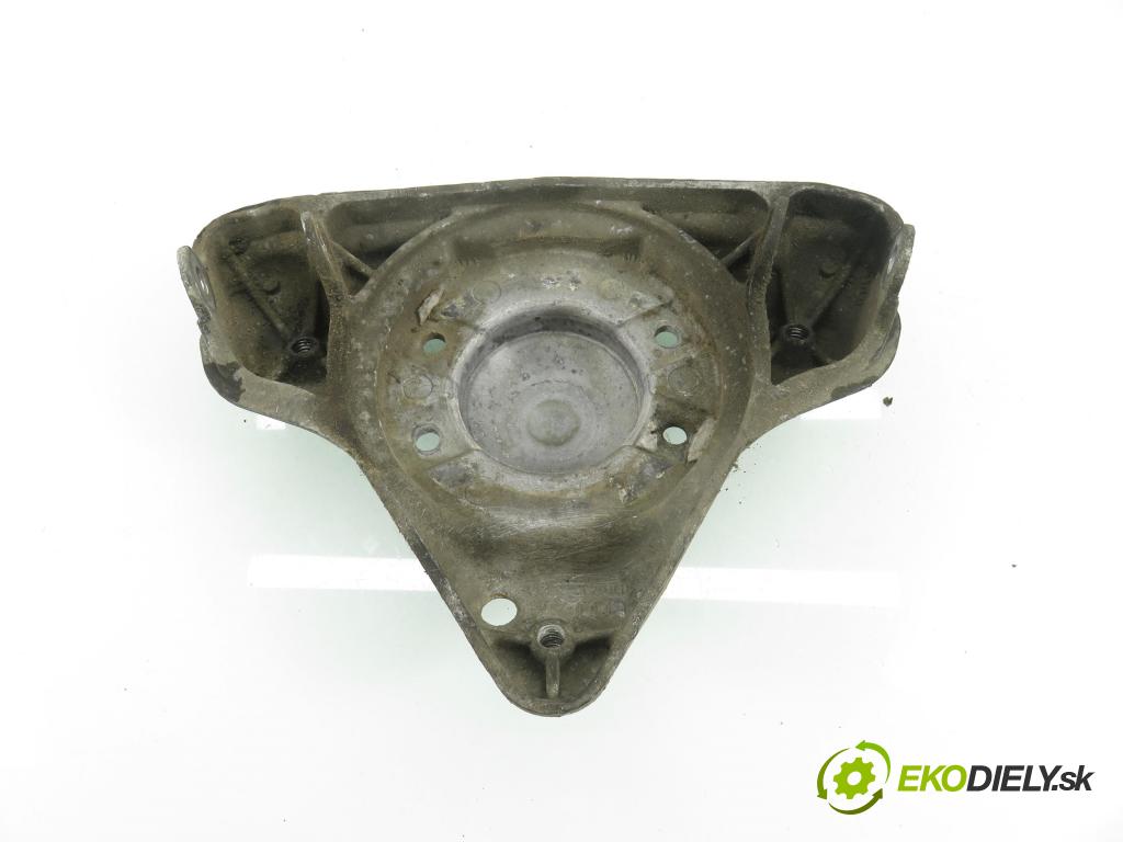 VW PASSAT B5.5 (3B3) SEDAN 2003 96,00 1.9 TDI - AWX 1896,00 uchycení tlumičích