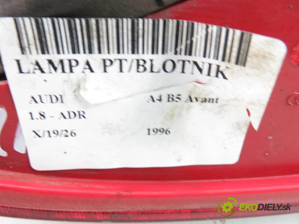AUDI A4 Avant (8D5, B5) KOMBI 1996 92,00 1.8 - ADR 1781,00 Svetlo pravé zadné 8D9945096