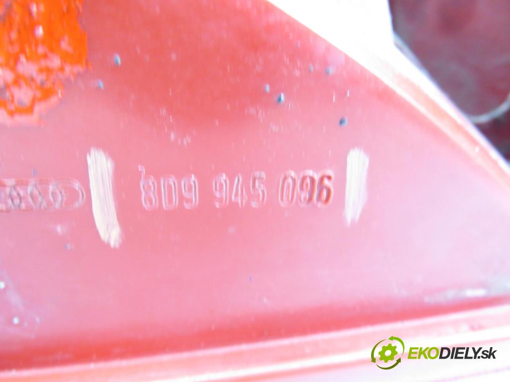 AUDI A4 Avant (8D5, B5) KOMBI 1996 92,00 1.8 - ADR 1781,00 Svetlo pravé zadné 8D9945096