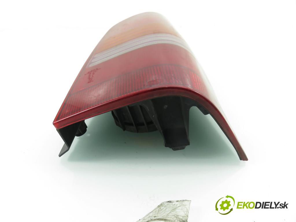 MERCEDES-BENZ VITO Autobus (638) BUS 2001 60,00 108 CDI 2.2 (638.194) - OM 611A (60 KW CDI) 2151,00 světlo pravé zadní