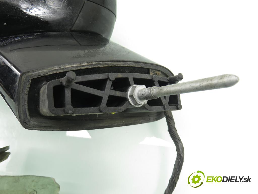 CITROEN C5 III Break (RW_) KOMBI 2008 150,00 2.7 HDi - DT17ED4 2720,00 zpětné zrcátko LE