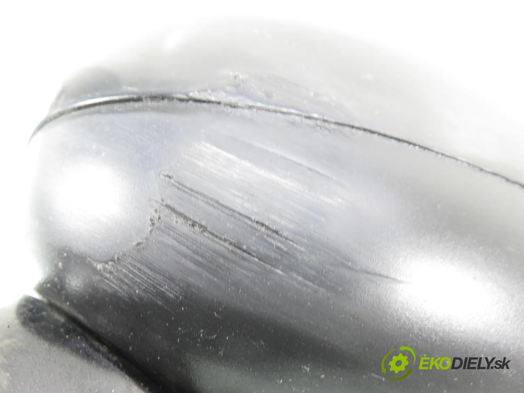 CITROEN C5 III Break (RW_) KOMBI 2008 150,00 2.7 HDi - DT17ED4 2720,00 zpětné zrcátko LE