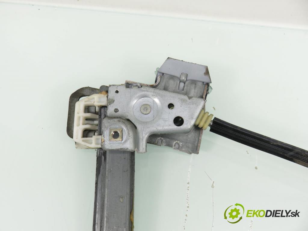 SKODA OCTAVIA I (1U2) LIFTBACK 2002 81,00 1.9 TDI - AHF 1896,00 mechanismus oken 0130821731