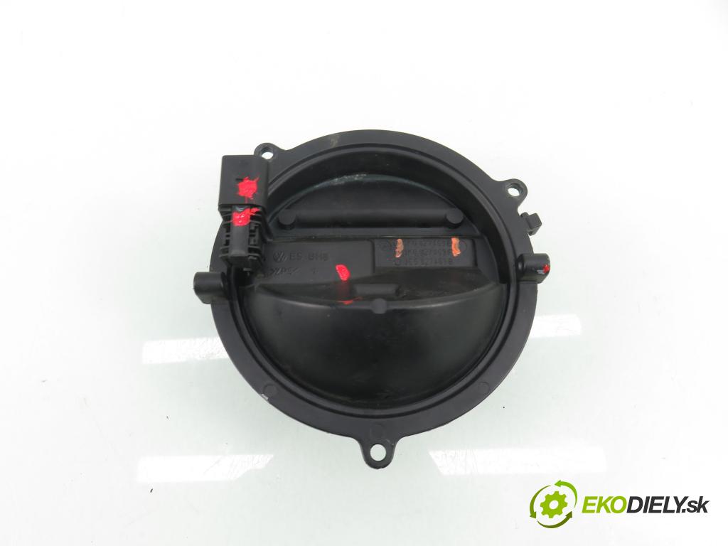 VW GOLF V (1K1) HB 2005 77,00 1.9 TDI PD 105 - BKC 1896,00 Kľučka dverí kufor 1K0827469E