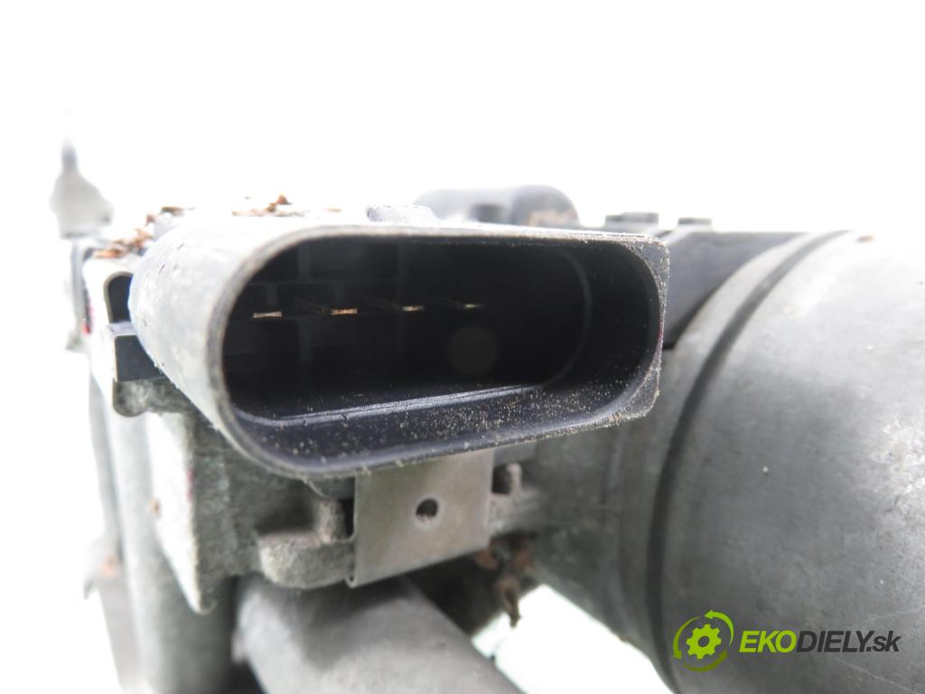 VW GOLF V (1K1) HB 2005 77,00 1.9 TDI PD 105 - BKC 1896,00 Motorček stieračov 1K1955023D ; 0390241747