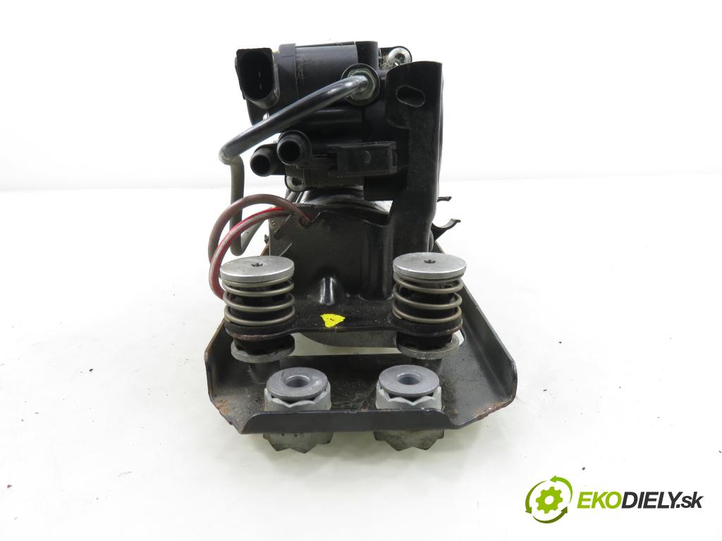 BMW 5 Touring (F11) KOMBI 2012 135,00 520 d 184 - N47 D20 C 1995,00 pumpa nápravy