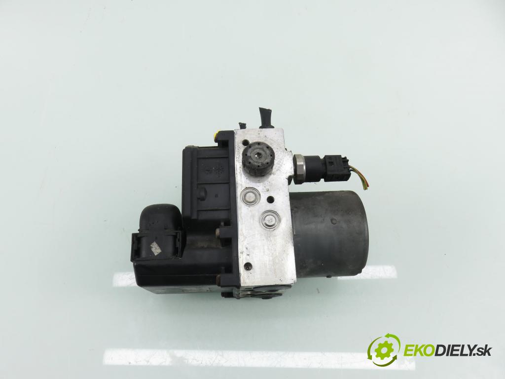 VW PASSAT B5.5 (3B3) SEDAN 2003 96,00 1.9 TDI - AWX 1896,00 Pumpa ABS 0265950055 ; 0265225124 ; 4B0614517G (Pumpa ABS)