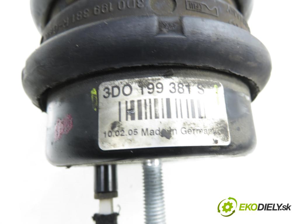 VW PHAETON (3D1, 3D2, 3D3, 3D4, 3D6, 3D7, 3D8, 3D9) SEDAN 2006 165,00 3.0 TDI 2967,00 AirBag motora 3D0199381S