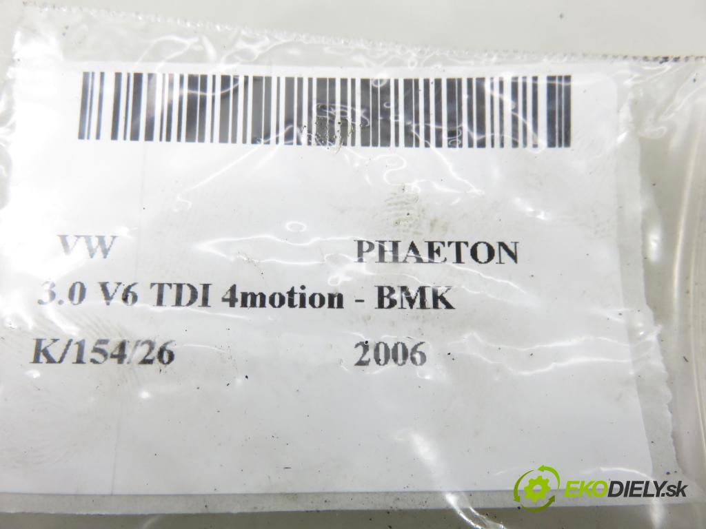 VW PHAETON (3D1, 3D2, 3D3, 3D4, 3D6, 3D7, 3D8, 3D9) SEDAN 2006 165,00 3.0 TDI 2967,00 AirBag motora 3D0199381S
