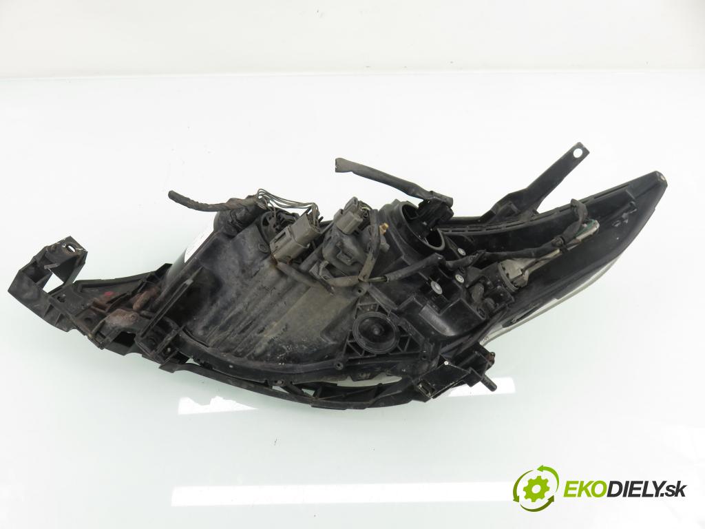 MAZDA 5 (CR19) MINIVAN 2009 105,00 2.0 MZR-CD 143 - RF7J 1998,00 světlo PP P7703R