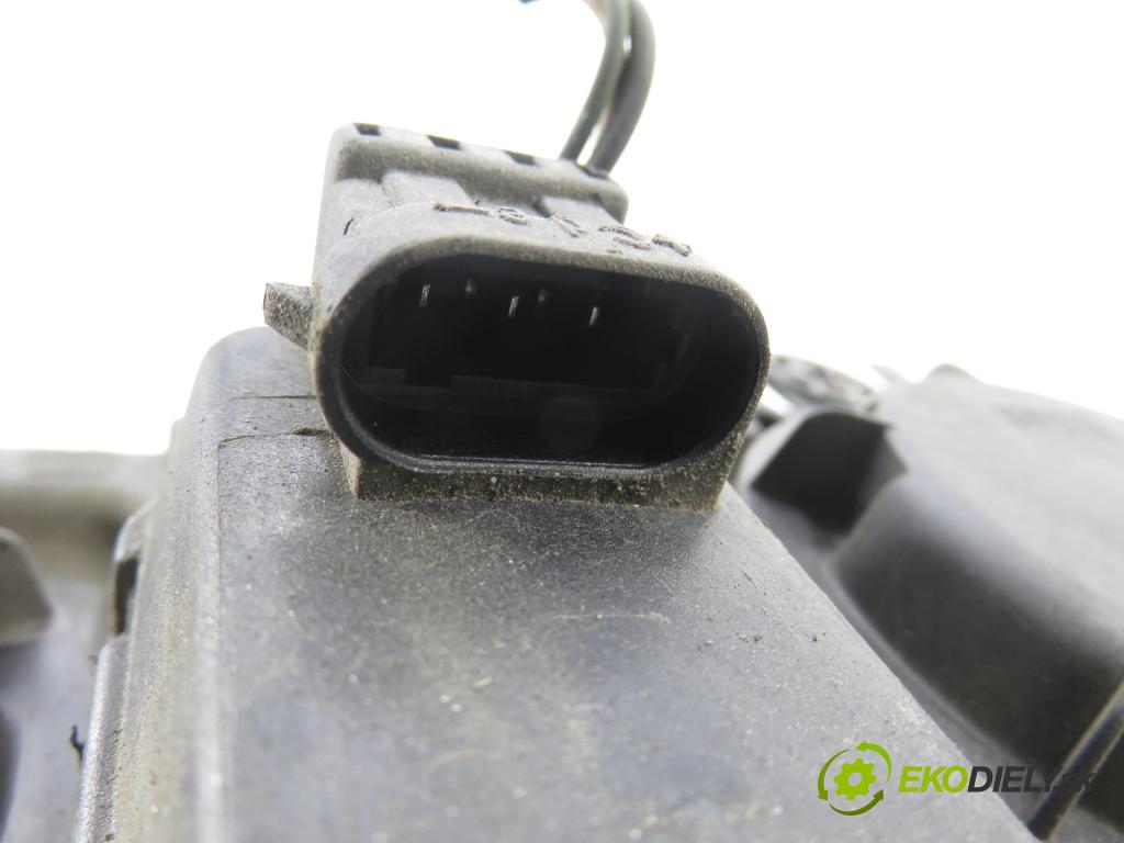 RENAULT SCENIC I (JA0/1_) MINIVAN 2001 75,00 1.9 dCi 102 - F9Q 732 1870,00 světlo LP 7700432098