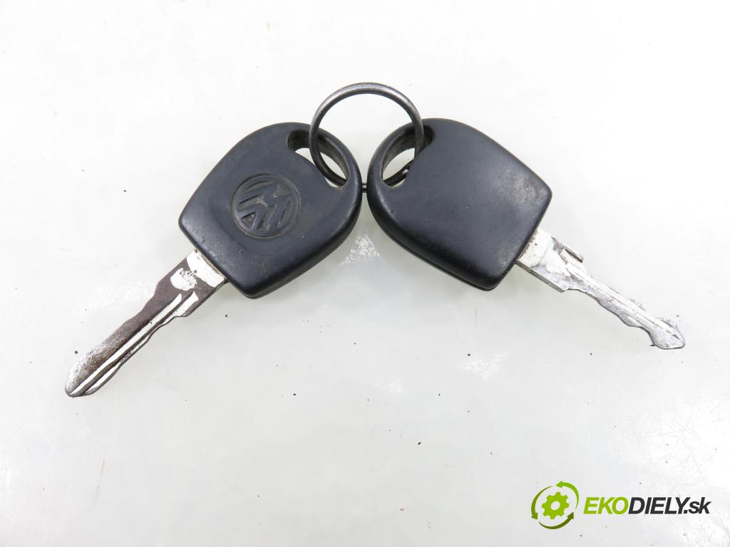 VW TRANSPORTER IV Skrzynia (70XA) FURGON 1996 50,00 1.9 TD 68 - ABL 1896,00 spínačka 701905851 (Spínací skříňka)