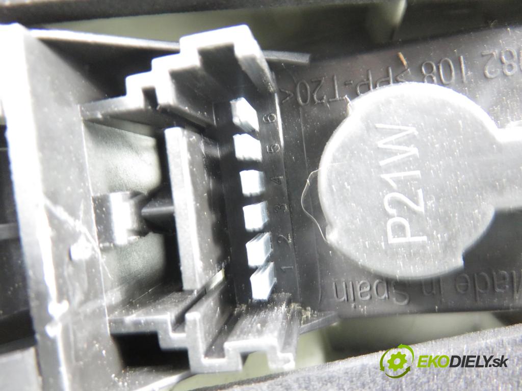 RENAULT MEGANE II Kombi (KM0/1_) KOMBI 2007 96,00 1.9 dCi 131 - F9Q 804 1870,00 světlo pravé zadní 8200417351