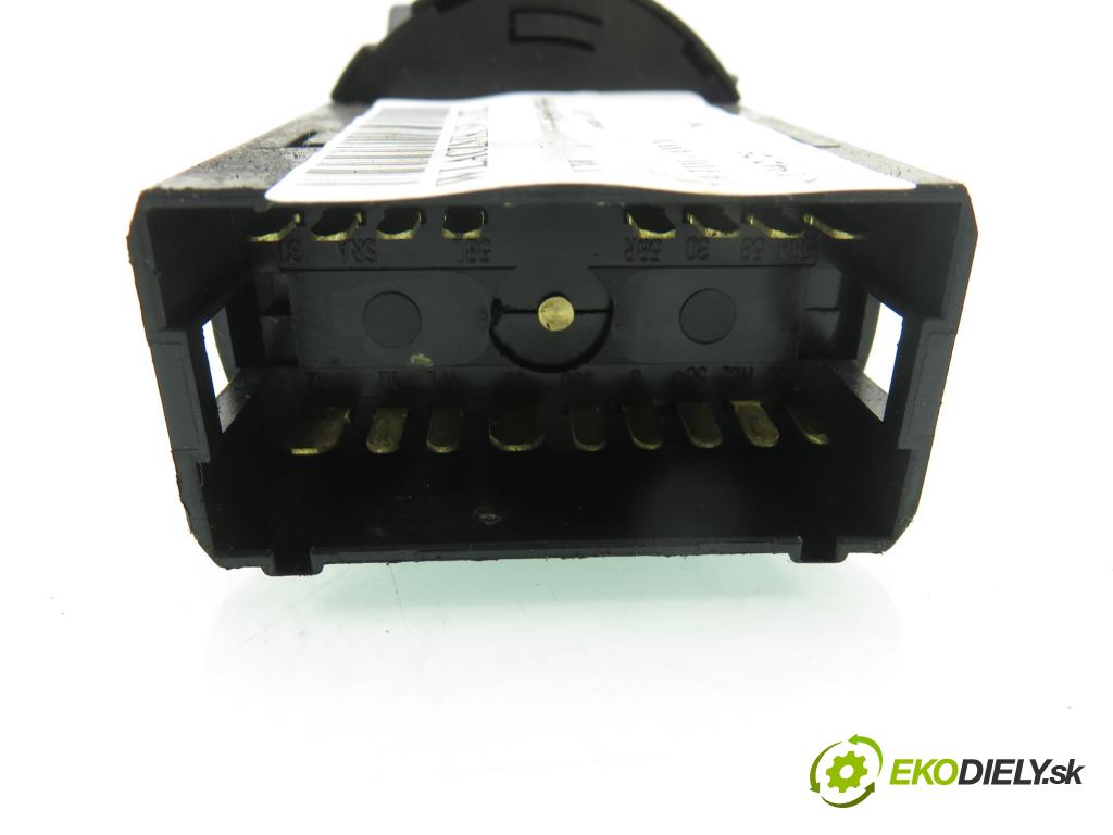 VW PASSAT B5.5 (3B3) SEDAN 2003 96,00 1.9 TDI - AWX 1896,00 přepínač světla 1C0941531C