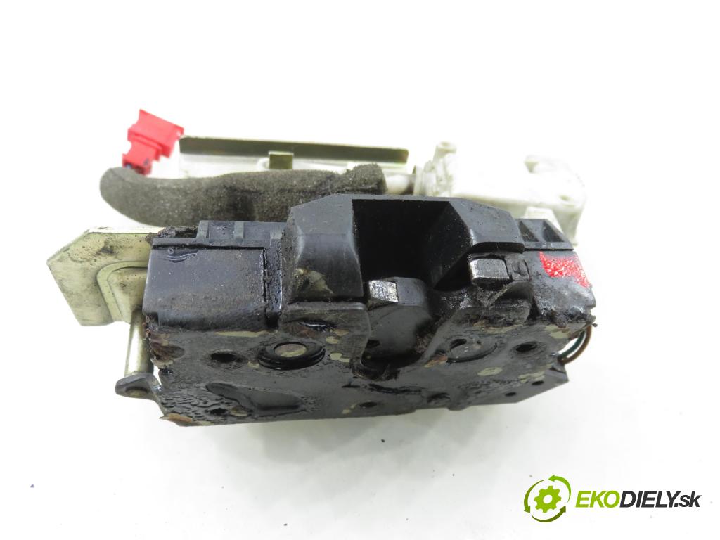 FORD GALAXY (WGR) MINIVAN 2003 66,00 1.9 TDI PD 90 - ANU 1896,00 zámok dveří kufr EL.