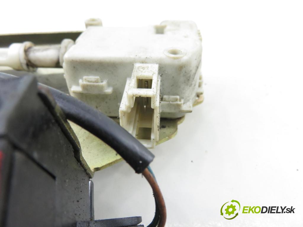 FORD GALAXY (WGR) MINIVAN 2003 66,00 1.9 TDI PD 90 - ANU 1896,00 zámok dveří kufr EL.