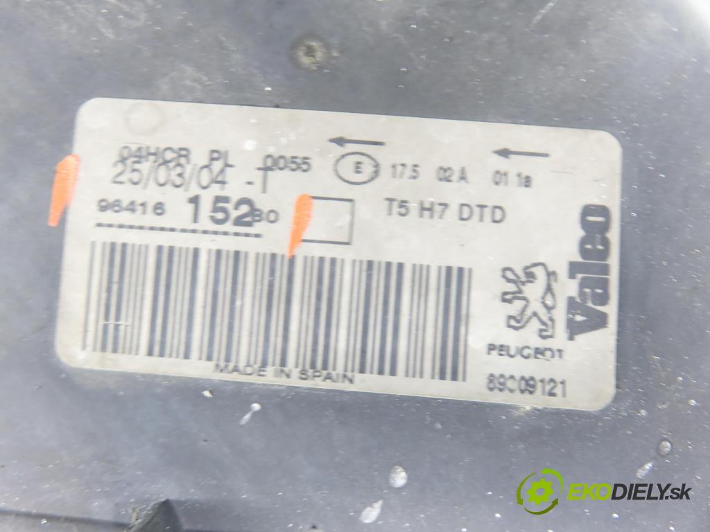 PEUGEOT 307 (3A/C) HB 2004 80,00 1.6 HDi 110 1560,00 Svetlo PP 9641615280