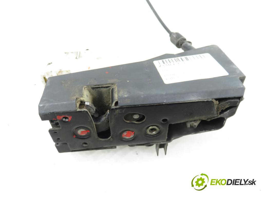 FORD GALAXY (WGR) MINIVAN 2003 66,00 1.9 TDI PD 90 - ANU 1896,00 zámok PTE 93BG220A20DD