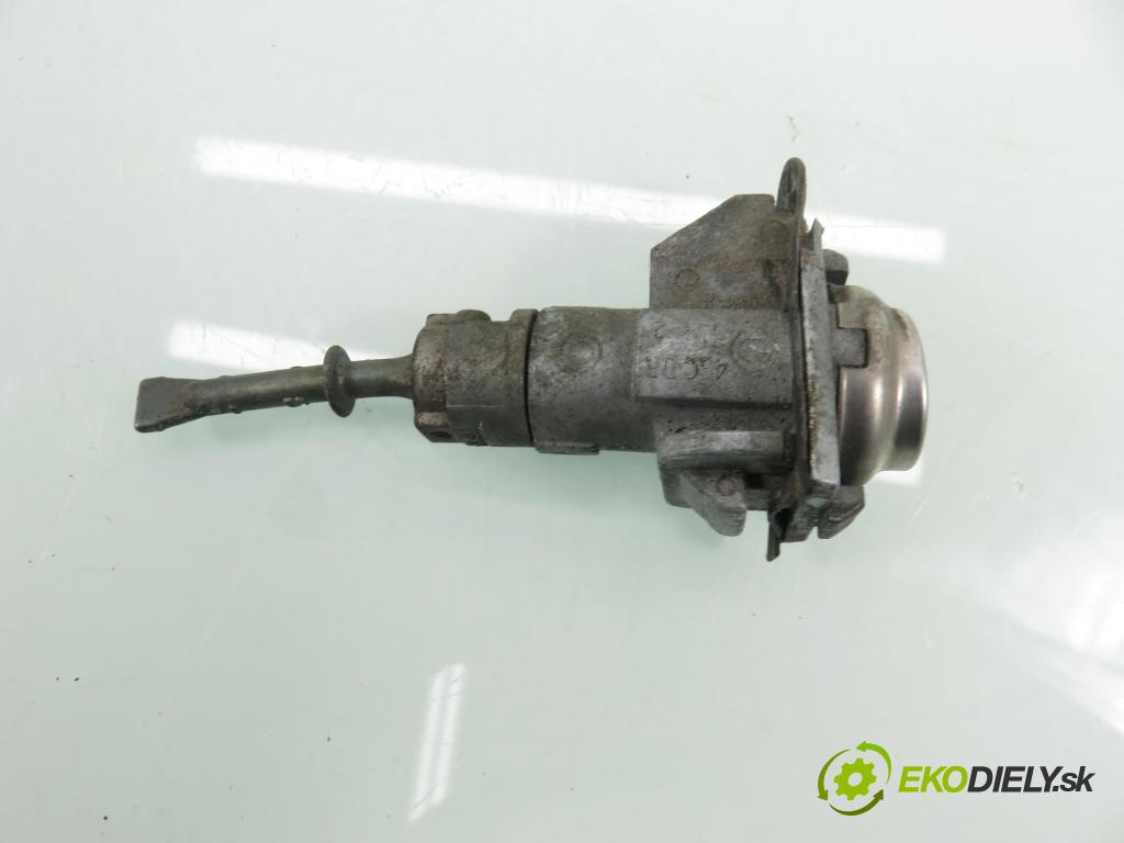 KIA RIO III (UB) HB 2012 55,00 1.1 CRDi - D3FA 1120,00 spinačka / zámky