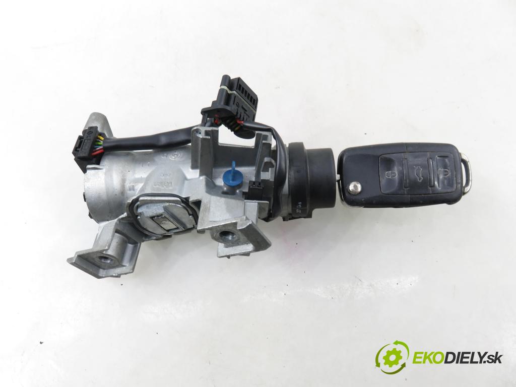 VW GOLF V (1K1) HB 2005 77,00 1.9 TDI PD 105 - BKC 1896,00 spinačka 1K0905851B ; 1K0935865 (Spínacia skrinka)