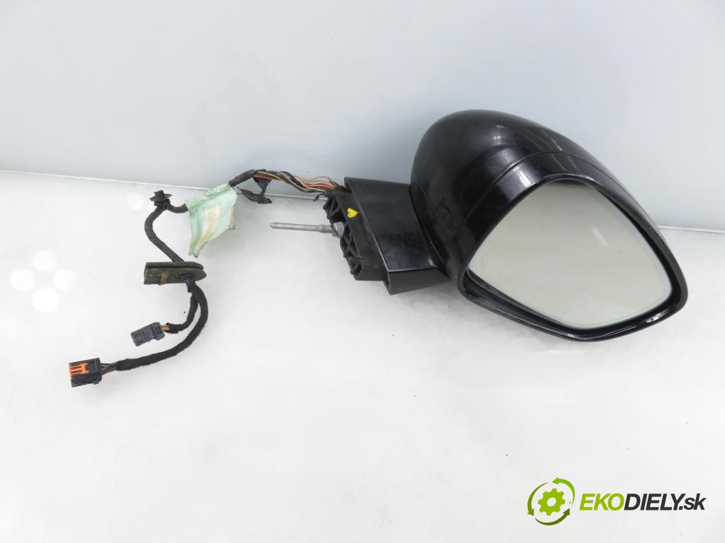 CITROEN C5 III Break (RW_) KOMBI 2008 150,00 2.7 HDi - DT17ED4 2720,00 zpětné zrcátko 