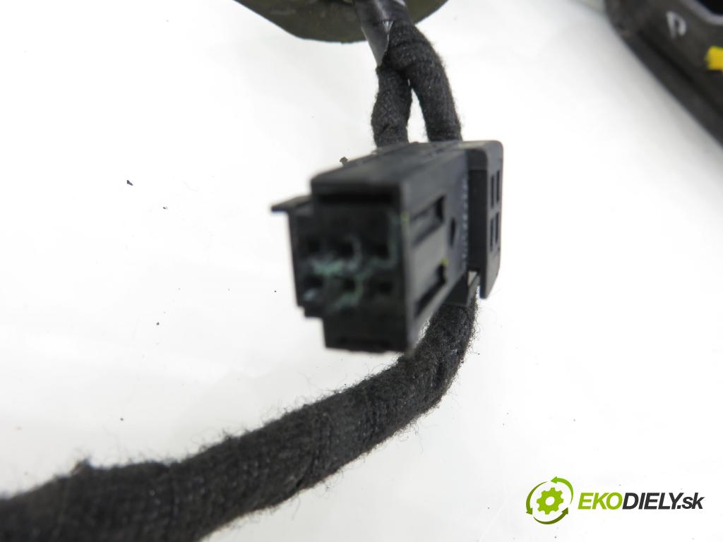 CITROEN C5 III Break (RW_) KOMBI 2008 150,00 2.7 HDi - DT17ED4 2720,00 zpětné zrcátko