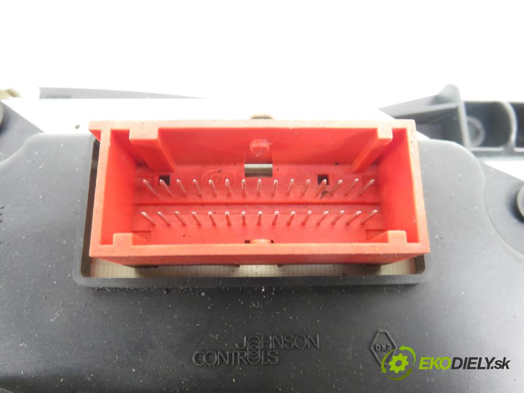 OPEL MOVANO Furgon (X70) FURGON 2005 84,00 2.5 DTI - G9U 724 2464,00 prístrojovka elektrický P8200408677E