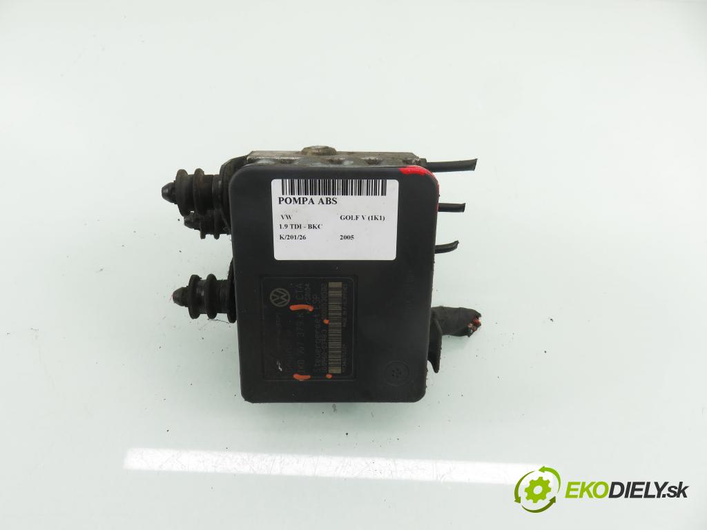 VW GOLF V (1K1) HB 2005 77,00 1.9 TDI PD 105 - BKC 1896,00 Pumpa ABS 1K0907379K ; 10096003483 (Pumpa ABS)