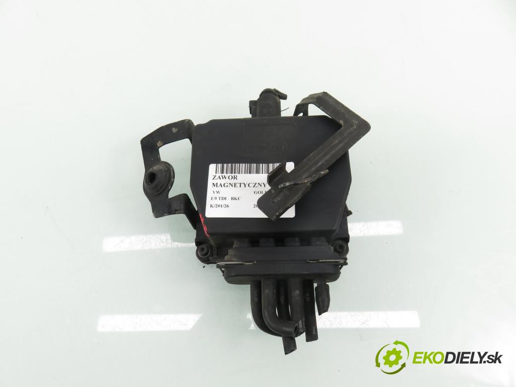 VW GOLF V (1K1) HB 2005 77,00 1.9 TDI PD 105 - BKC 1896,00 VENTIL magnetický 6Q0906625
