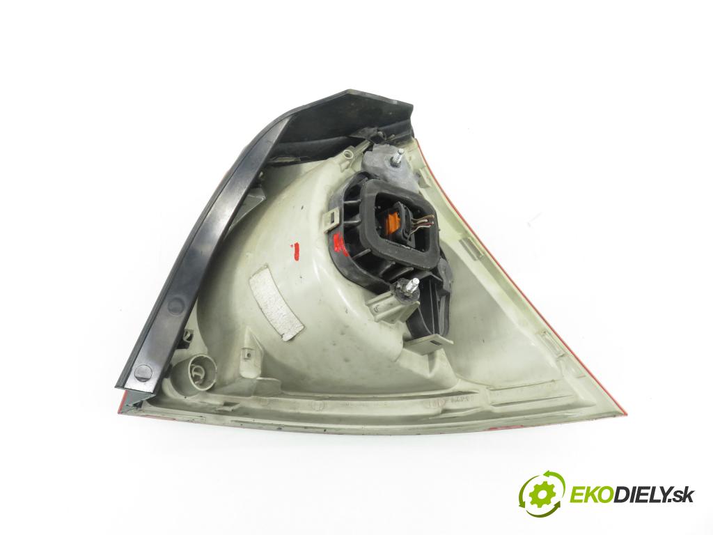 VW GOLF V (1K1) HB 2005 77,00 1.9 TDI PD 105 - BKC 1896,00 světlo levé zadní