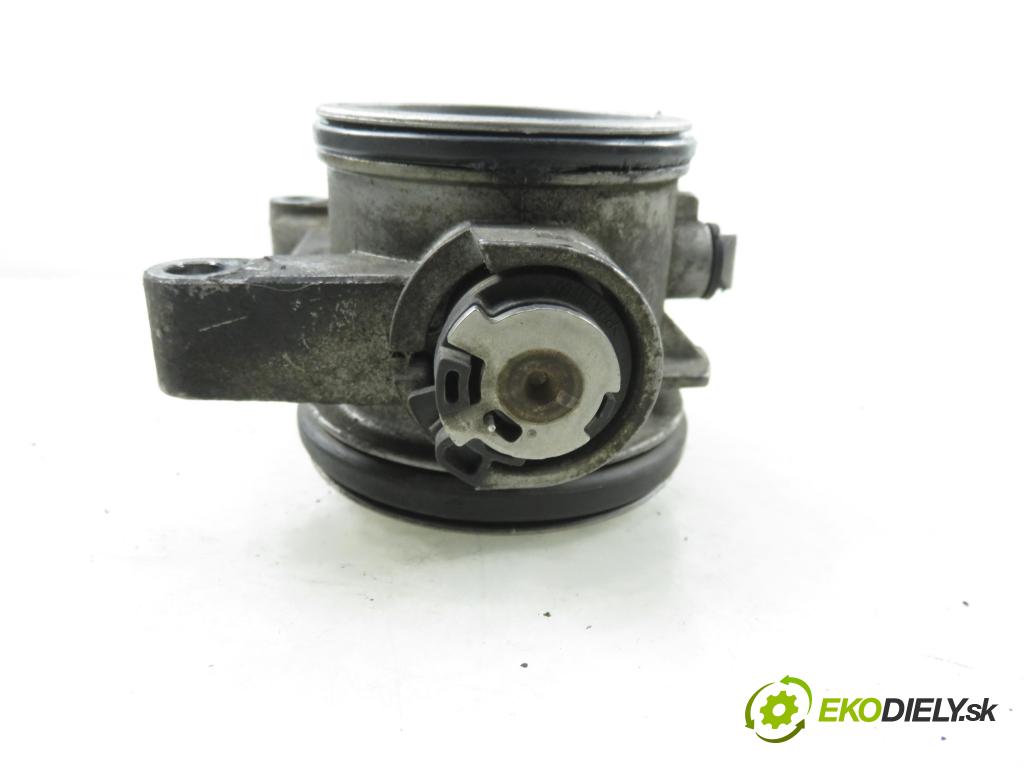 RENAULT CLIO II (BB_, CB_) HB 2003 72,00 1.4 16V (B/CB0P) - K4J 710 1390,00 Škrtiaca klapka 8200123061 ; 8200063652 (Škrtiaca klapka)