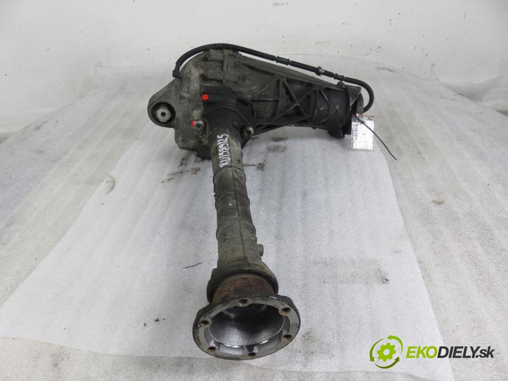 AUDI Q7 (4L) SUV 2007 171,00 3.0 TDI quattro - BUG 2967,00 Most přední část / diferenciál 4460310026