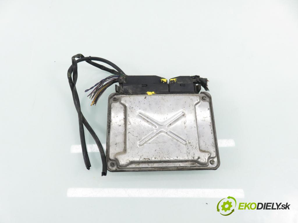 FIAT PANDA (169_) HB 2008 40,00 1.1 54 - 187 A1.000 1108,00 Riadiaca jednotka Motor 51793113