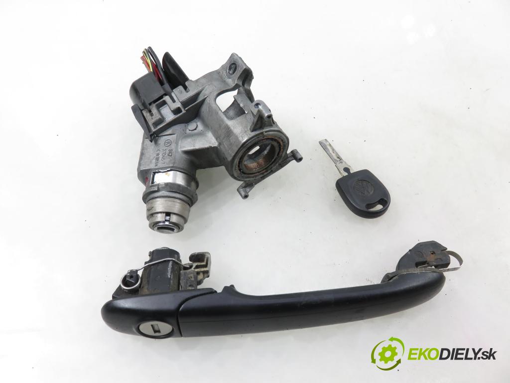 VW POLO (6N1) HB 1999 55,00 75 1.6 - AEE 1598,00 spinačka / zámky 357905851