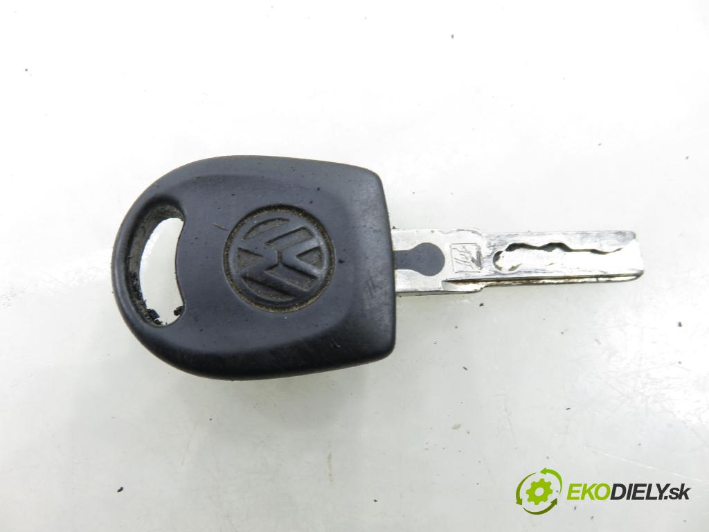 VW POLO (6N1) HB 1999 55,00 75 1.6 - AEE 1598,00 spinačka / zámky 357905851