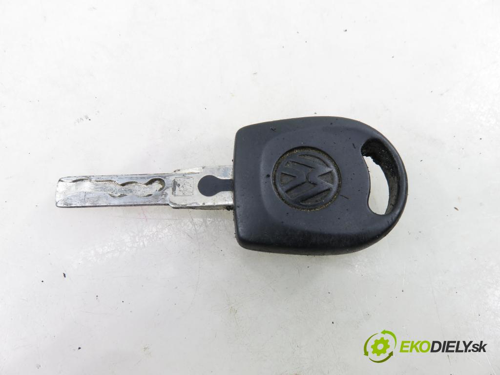 VW POLO (6N1) HB 1999 55,00 75 1.6 - AEE 1598,00 spinačka / zámky 357905851