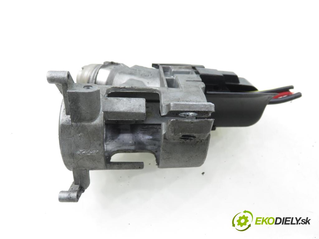 VW POLO (6N1) HB 1999 55,00 75 1.6 - AEE 1598,00 spinačka / zámky 357905851