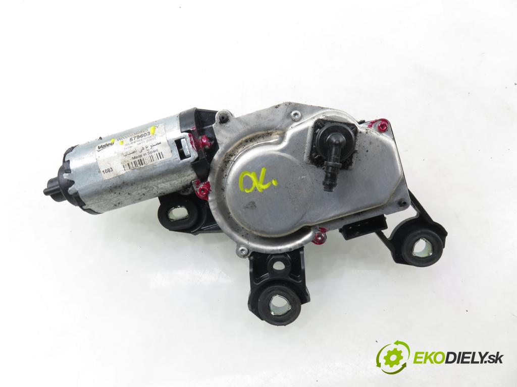 AUDI A4 Avant (8E5, B6) KOMBI 2003 96,00 1.9 TDI PD 130 - AVF 1896,00 motorek stěrače ZADNÍ: 579603 ; W0000036505VS