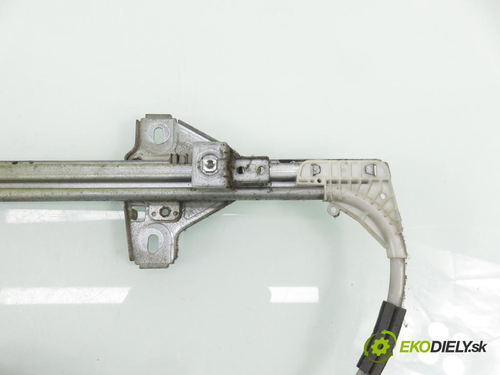 OPEL MOVANO Furgon (X70) FURGON 2005 84,00 2.5 DTI - G9U 724 2464,00 mechanismus oken 400739