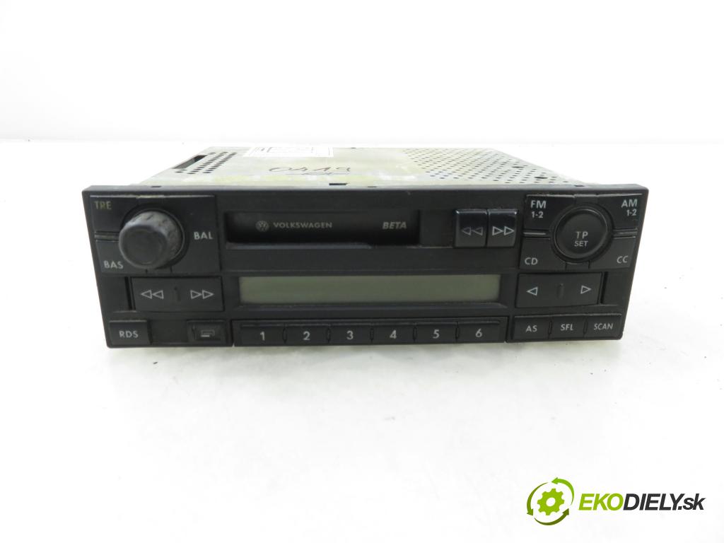 VW PASSAT B5.5 (3B3) SEDAN 2001 96,00 1.9 TDI - AWX 1896,00 RADIO 1J0035152F