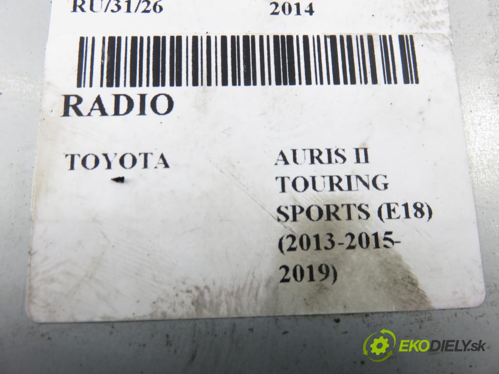 TOYOTA AURIS TOURING SPORTS (_E18_) KOMBI 2014 91,00 2.0 D-4D 124 (ADE186_) - 1AD-FTV 1998,00 RADIO 8614002010